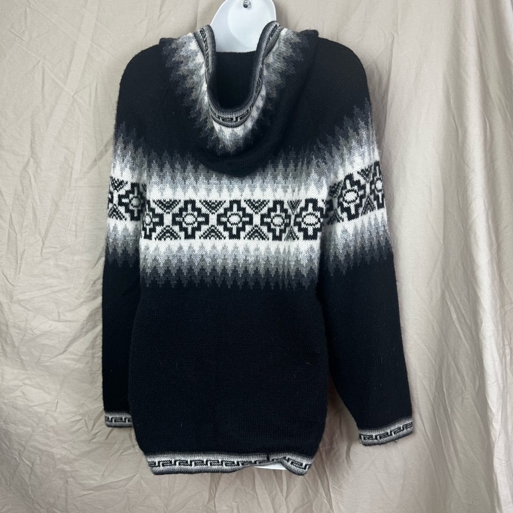 South American Side alpaca wool sweater cardigan made in Peru. Unisex large - Picture 8 of 8